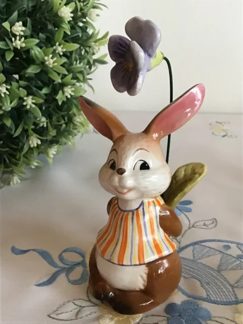 Goebel ✿ Süßer Blumen Hase mit Stiefmütterchen / Veilchen ✿ sehr selten ✿Ostern