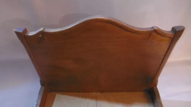 ancien petit lit en bois travail d'ébeniste vintage 3