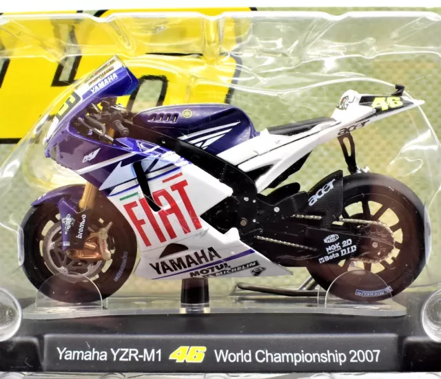 Modellini moto Valentino Rossi scala 1:18 YAMAHA YZR M1 2007 collezione bike p