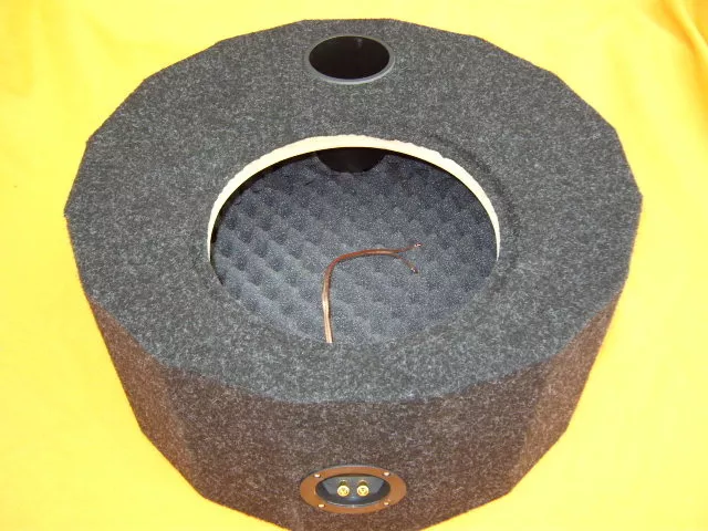 Reserverad Gehäuse, für 30cm Subwoofer inkl. Bezug+Dämmung, GrößeXL/6