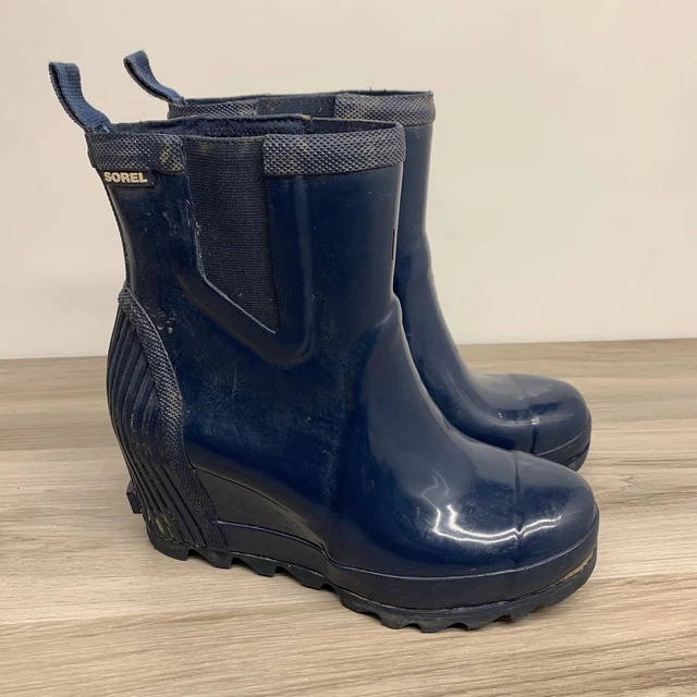 Joan glossy 2025 wedge rain boot