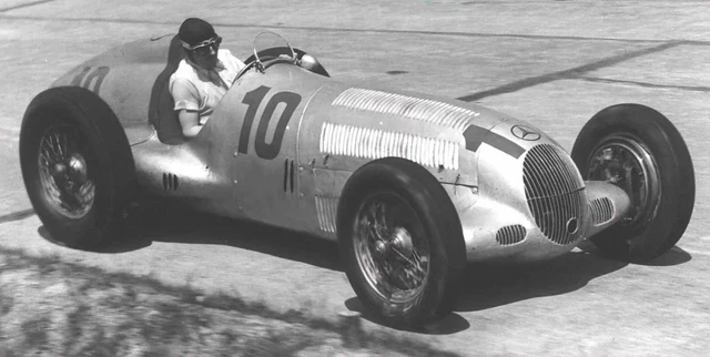 A4 Photo 1936 eifelrennen practice manfred von brauchitsch mercedes benz w