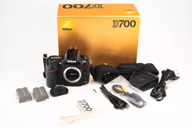 Nikon D700 12.1MP Digital SLR Camera Body with 2 Batteries Charger & Cap V29