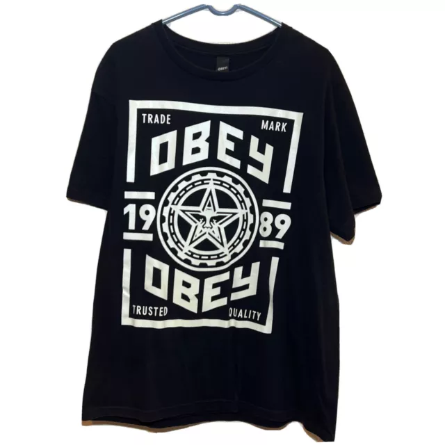 Obey Black Glow-in-the-Dark : Short Sleeve T-Shirt Size Large - Vintage RARE