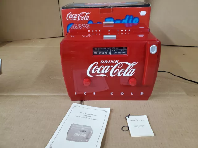COCA COLA COOLER RADIO AM/FM CASSETTE PLAYER Working