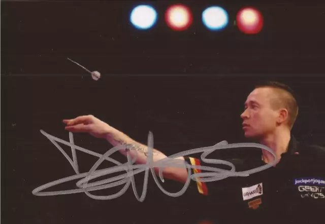 DARTS: GEERT DE VOS 'FOXY' SIGNED 6x4 ACTION PHOTO+COA