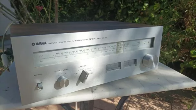 tuner Yamaha AM:FM stereo CT-710 2