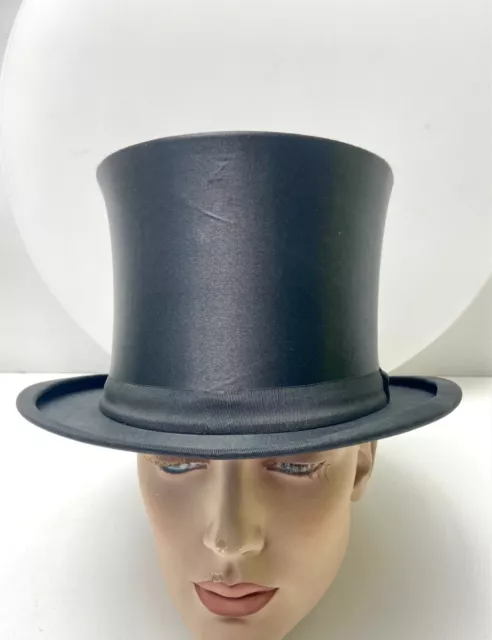 ⚜️ Alter schwarzer Chapeau Claque Zylinder Robert Herz(Senftenberg) Gr. 57 ⚜️