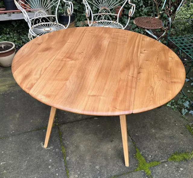 Lovely Vintage Ercol Round Slightly Oval Drop Leaf Extendable Table