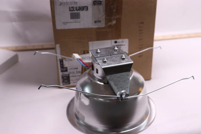 Prescolite Recessed LED with Emergency Battery Back-Up 6" Dia. 6LCSL14L40K8WTEM