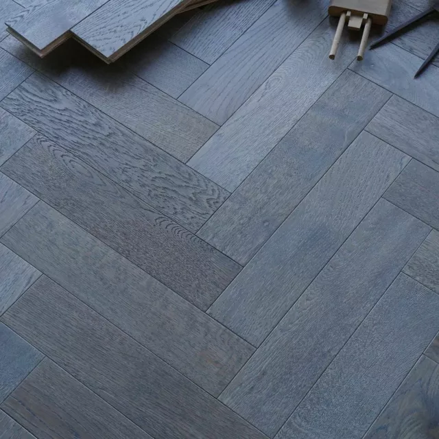 40CM Traditional Grey Oiled Engineered Wood Herringbone Parquet Flooring ECGR