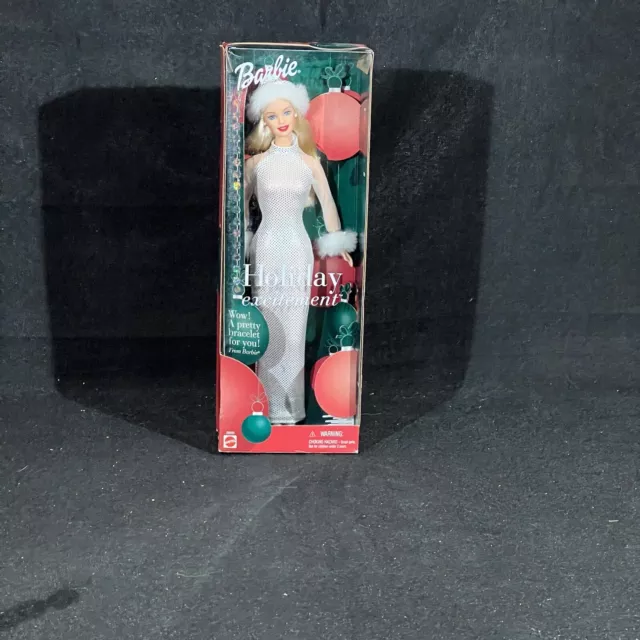 HOLIDAY EXCITEMENT BARBIE Doll 2001 Mattel #29203 with a Bracelet