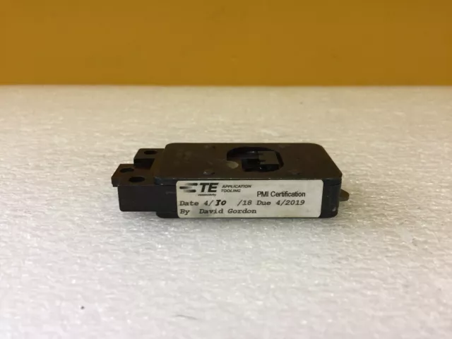 Amp Tyco TE Connectivity 90710-2 22 to 26 AWG, SAHT Die Set Crimp Head. Tested!