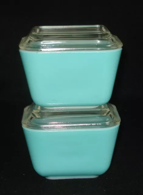 PYREX - 1 1/2 Cup - #501 TURQUOISE Refrigerator, Lid Set (4 pc.)