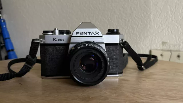 Pentax K1000 35mm SLR Film Camera with 50 mm lens