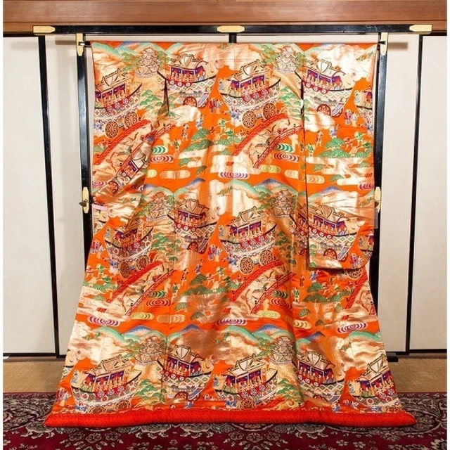 Japanese Kimono Uchikake Luxurious Wedding Pure Silk Gion Festival kyoto japan