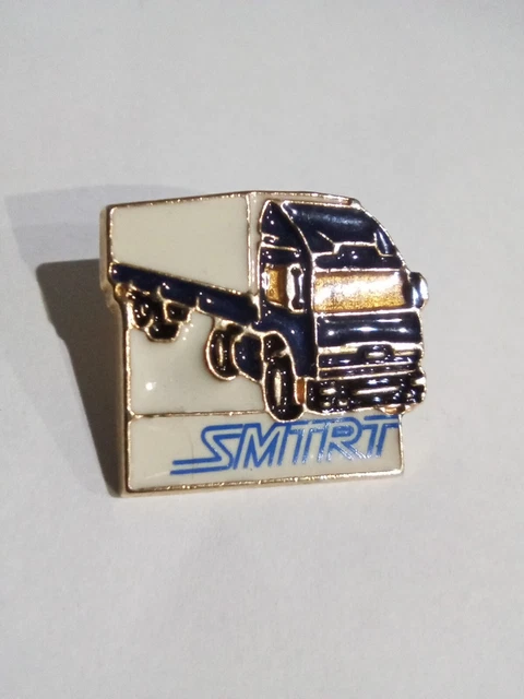 Pin's Rare Camion Break PTT La Poste - Rhône 69 - Ambulance Secouristes - Collection