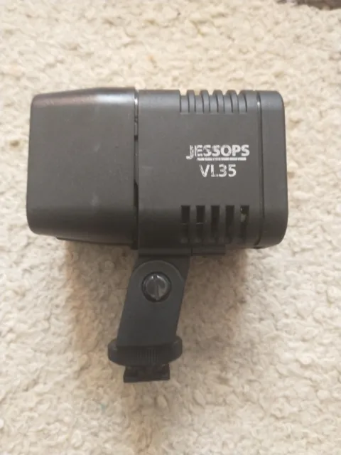 Kit de luz para cámara de video JESSOPS VL35 SIN PROBAR