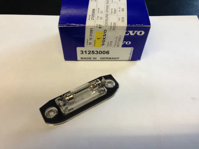 New Genuine Volvo C30 2008-13 Rear License Plate Light Lamp Assembly  31213991