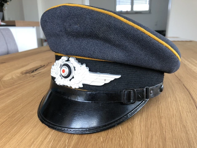 Originale Top erhaltene Schirmmütze der Luftwaffe fliegendes Personal
