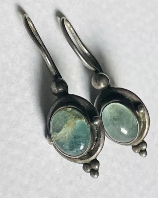 🌱vintage Sterling Silver greenish Quartz Ornate Dangle Hook Earrings
