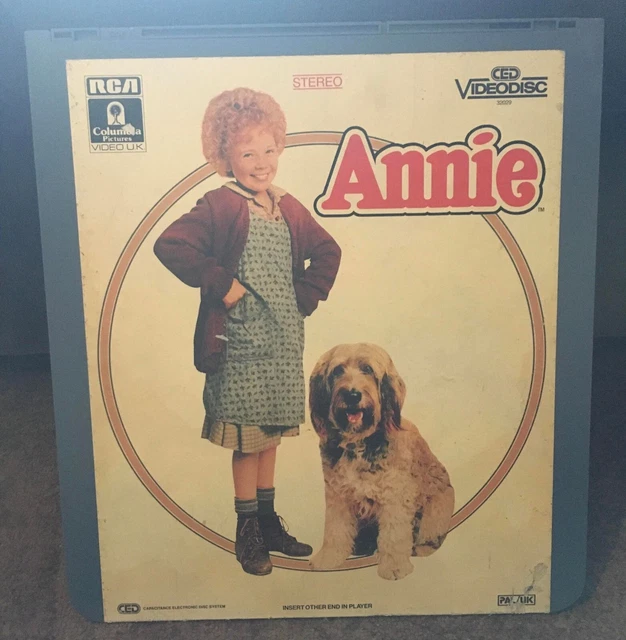 Annie CED VIDEODISC PAL/UK STEREO Tim Curry Musical VINTAGE 1983 RCA Columbia