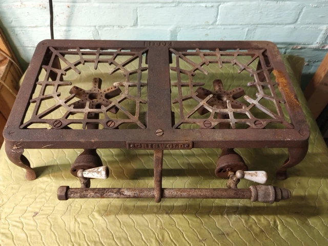 Vintage Griswold No. 602  Cast Iron Gas 2 Burner Cook Stove Untested