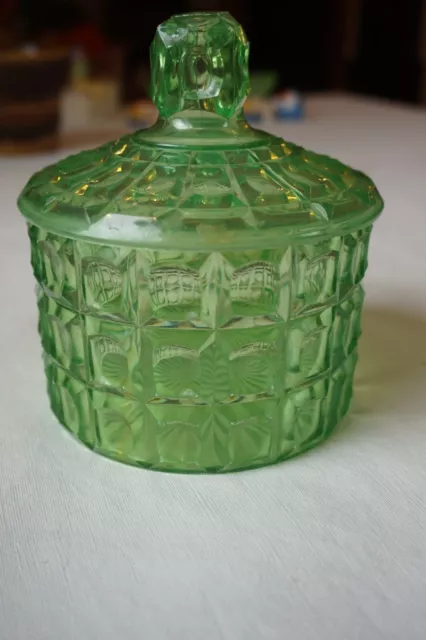 Vintage Regaline Green Plastic Honeycomb Candy Dish Urn Container w/lid 5 1/2"