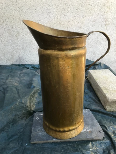 Ancien Grand Pichet en cuivre ou porte parapluie