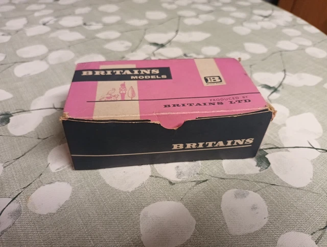 Vintage Britain's Toy Soldiers American Confederate Box.