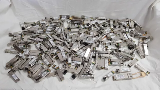 Job Lot 240x Cisco Finisar HP & Others Assorted SFP Transceiver Modules