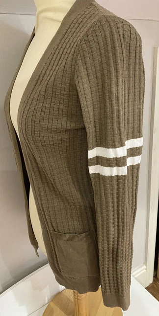 River Island. Cardigan estivo per ragazzi. 11-12 anni In perfette condizioni. Vedi foto.