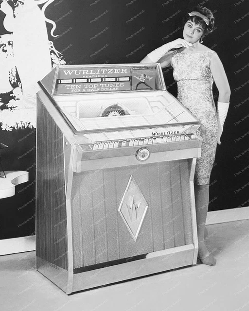 Wurlitzer Jukebox Model 2600  Classic 8 by 10 Reprint Photograph