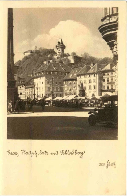 Graz, Hauptplatz mit Schlossberg -374006