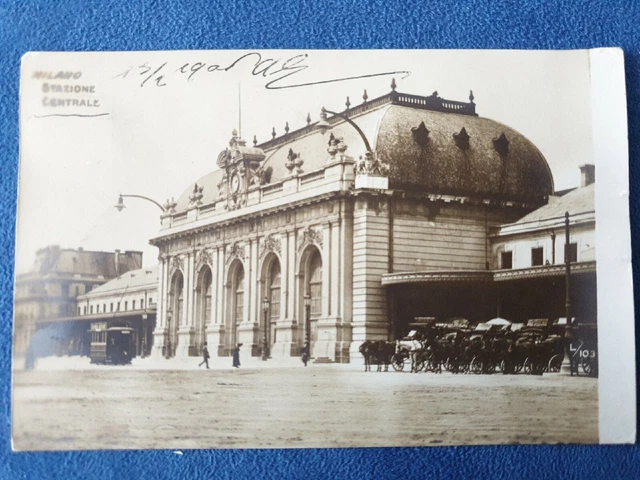 Cartolina Viaggiata Milano Stazione Centrale con Tram