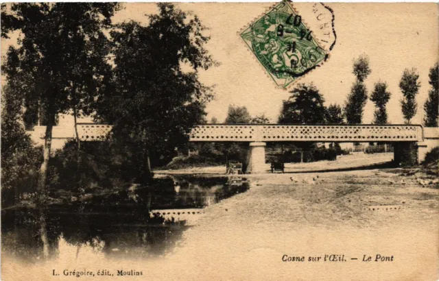CPA Cosne sur l'oeil - Le Pont (459667)