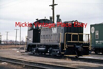 Original Slide, 1976 NW Norfolk Western Locomotive 	NW 2242(SW9)  W57