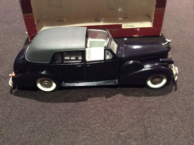 Cadillac v16 imperial sedan 1930 noir altaya 1:43 - Modélisme
