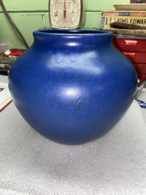 Zanesville Stoneware ZSC Charles Mayer Hand-Thrown Vase Unmarked Shape Matt Blue