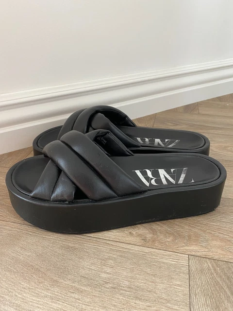 Zara padded on sale leather sandals