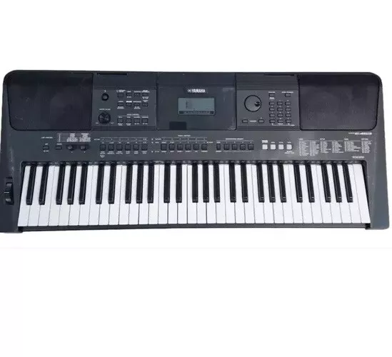 Yamaha Keyboard PSR-E453 + Power