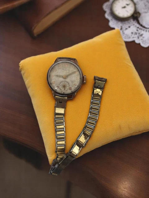 Montre Vintage Femme Gabrielle Vicanga – État Non Testé – Mode Rétro Multicouleur