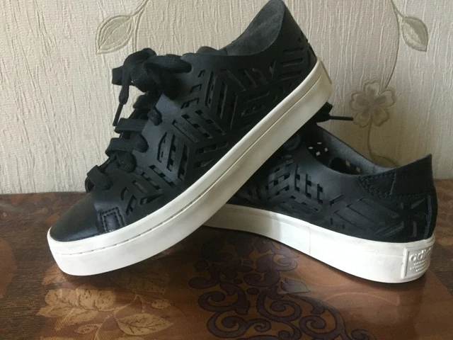 ADIDAS COURT VANTAGE black leather cutout trainers size 6 retro