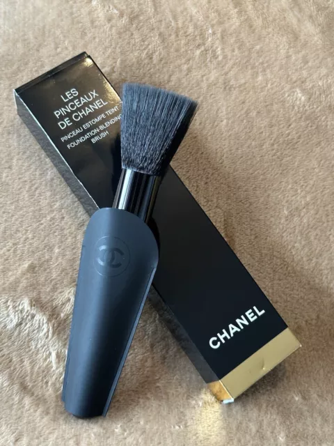 CHANEL MAKE UP Brush Fluid Powder Foundation No.8 PLEASE SEE