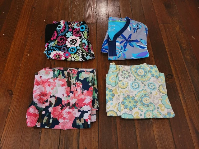 Scrubs Tops Size Small lot (4), Colorful Mixed brands nursing uniforms. Lot C