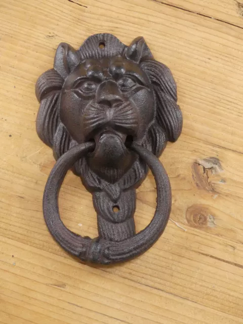 Cast Iron Antique Style Rustic LION HEAD Door Knocker *SMALL CRACK IN RING*