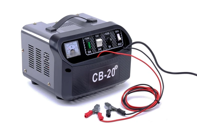 CHARGEUR BATTERIE 6 et 12V Dary vintage CF 53 EUR 25,00 - FR