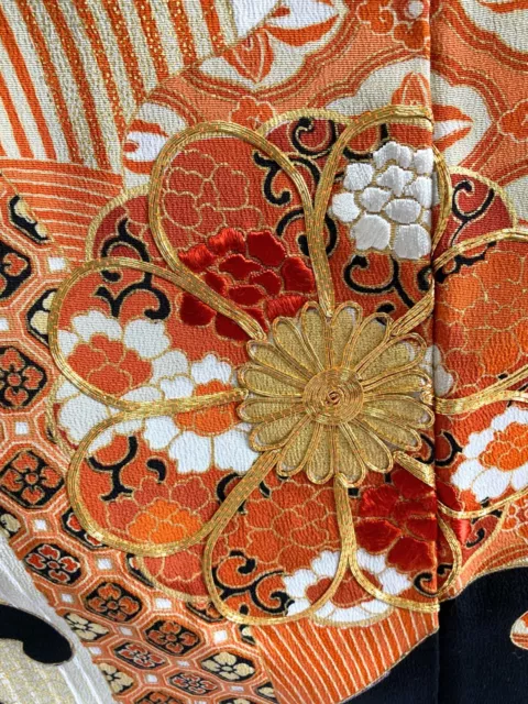 Vintage Japanese Silk kimono - Kuro tomesode with Beautiful embroidery 3