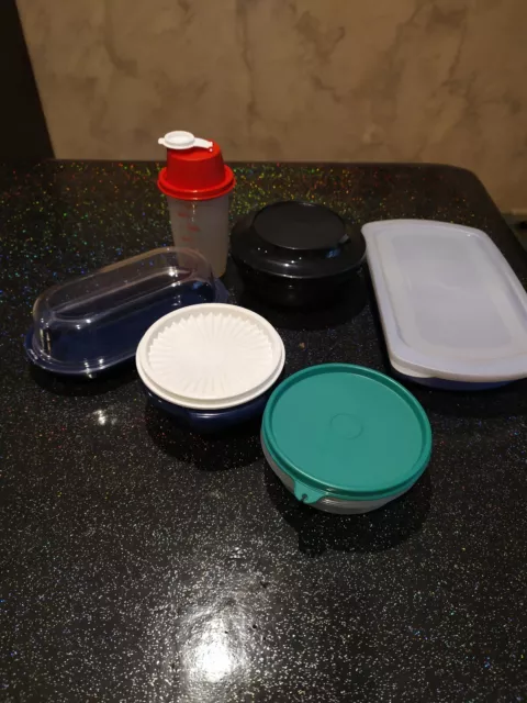 Lot De 5 Boites Et 1 Shaker Tupperware