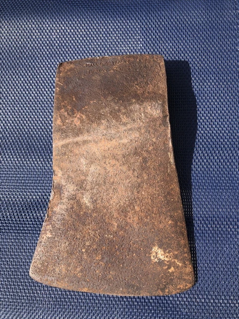 vintage "connie" pattern KNOT KLIPPER by MANN axe head